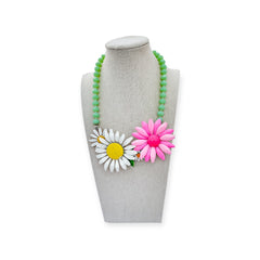 pink, white, and green vintage daisy statement necklace