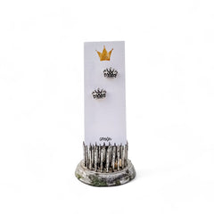 Crown stud earring