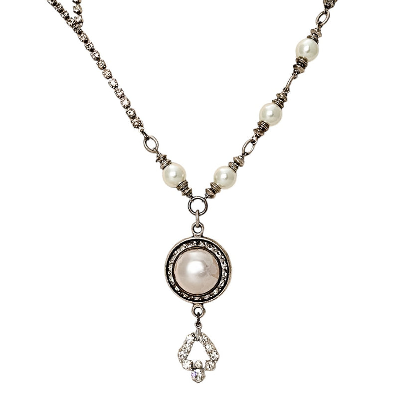 Vintage Pearl Mixed Media